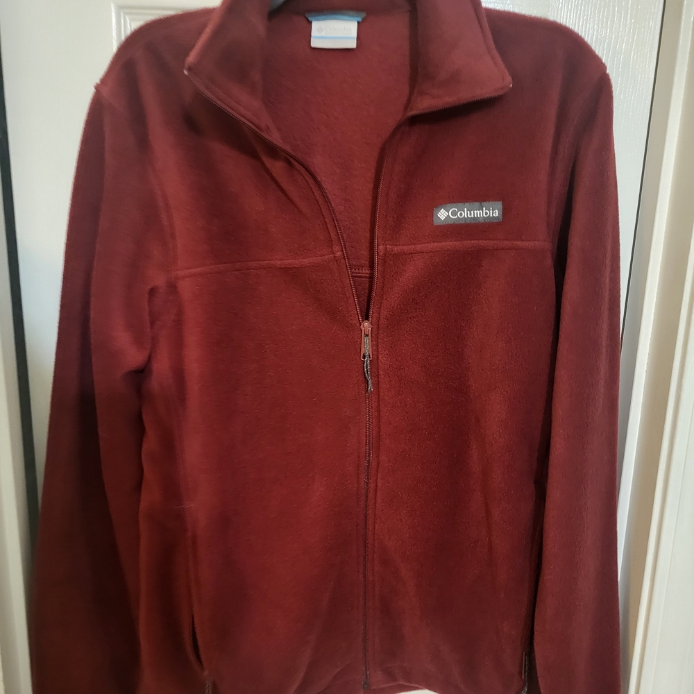 Columbia Burgundy Fleece Jacket Womans Small